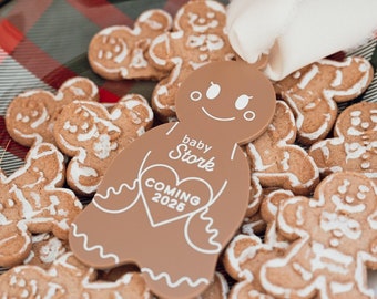 Mom To Be Gingerbread Ornament, Baby Coming Soon Ornament, Pregnancy Christmas Ornament, Pregnancy Announcement Ornament, Baby Announcement