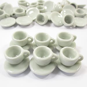 Puppenhaus Miniaturen Keramik 6/12 Kaffeetassen Tasse Weißer Teller Untertasse #S 12605