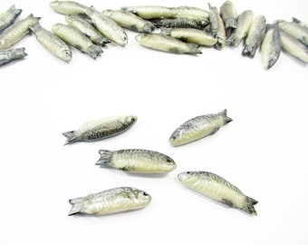 1/12 ドールハウス ミニチュアフード 5匹のボラ：ミニ粘土シーフード料理デコレーション