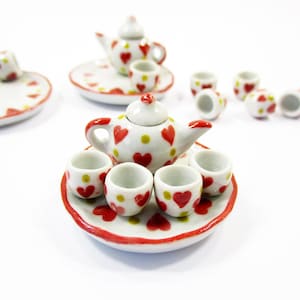 Puppenhaus Miniatur Keramik Rote Herz Bemalen Teetasse Teekanne Geschirr 13243