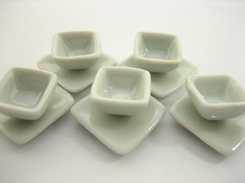 100 White Ceramic Kitchenware Dollhouse Miniatures Dish//Plate//Cup//Jug//Bowl