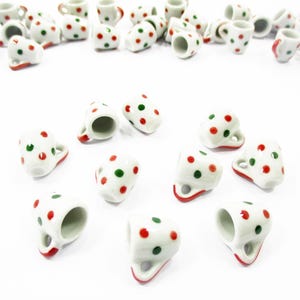 Taza de cerámica para té y café con 10 manchas de pintura verde y roja, miniatura para casa de muñecas 13224 imagen 4