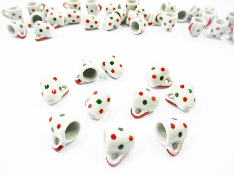 Taza de cerámica para té y café con 10 manchas de pintura verde y roja, miniatura para casa de muñecas 13224 imagen 4