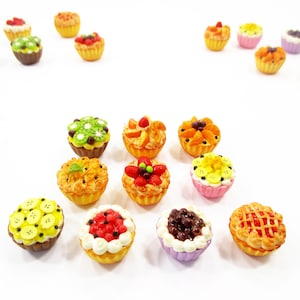 Dollhouse Miniature Food 10 Mixed Fruit Tart Cupcake 1:6 Bakery Dessert 15453