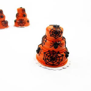 NEW Dollhouse Miniature Food 3 Layer Halloween Cake Seasonal 3 Tier Cake 15989