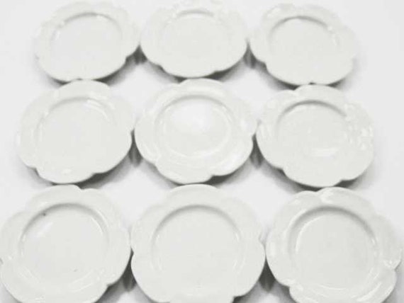 6x50mm White Scallop Side Plate Dish Dollhouse Miniatures Barbie Ceramic 12678