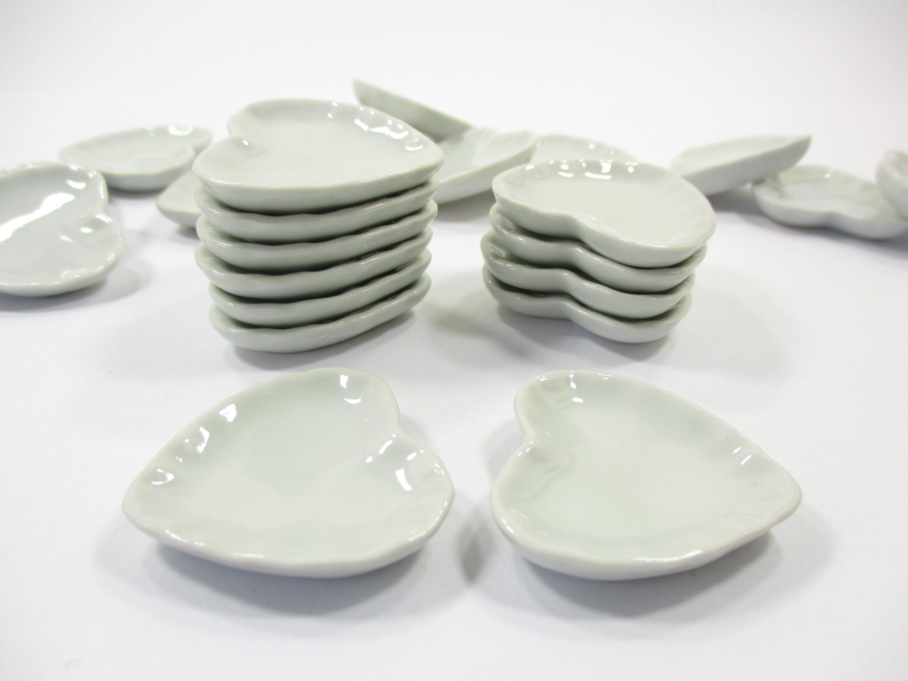 Garneck Lot De 2 Petits Bols De Cœur Rouge En Céramique – Vaisselle Pour Sauce Et Accompagnements – Compatible Service à Table, Amuse-gueules, Usage Domestique Et Restauration