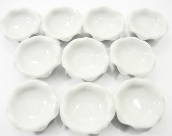 10 White Salad/Ice cream Scalloped Bowl Dollhouse Miniatures Ceramic 10080