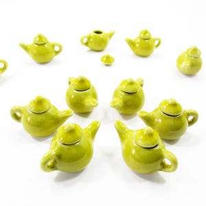 Puppenhaus Miniatur Küche Keramik 6 Gelbe Teekanne Kaffee Charms Versorgung 4230