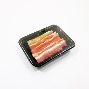 Puppenhaus Miniatur Essen rohen Speck Fleisch Supermarkt Lebensmittel Pack Tablett Puppenhaus Zubehör Miniatur Zubehör Versorgung Charms 16719