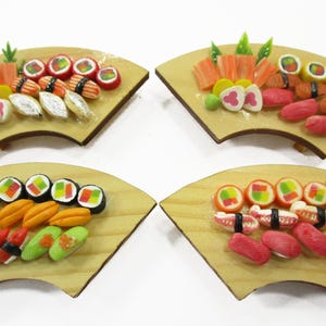 Dollhouse Miniature Japanese Food 4 Sushi Bento Lunch Box Curve Supply 15692