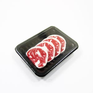 Dollhouse Miniature Food Slice Raw Steak Beef Meat Supermarket Food Pack Dollhouse Accessories Miniature Accessories Supply Charms 16727