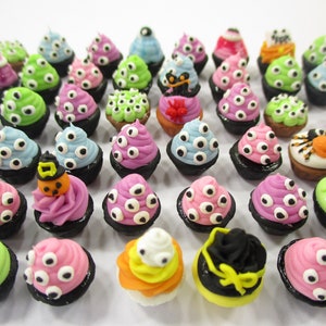 Dollhouse Miniature Food Halloween Seasonal Mixed 50 Dollhouse Cupcake Miniature Bakery Sweets Supply Charms Dollhouse Food 16662