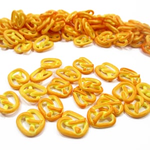 Pretzel Miniature Bakery Dollhouse Food Supply Lot 20 Dollhouse Charms Miniature Accessories Miniature Food 12156
