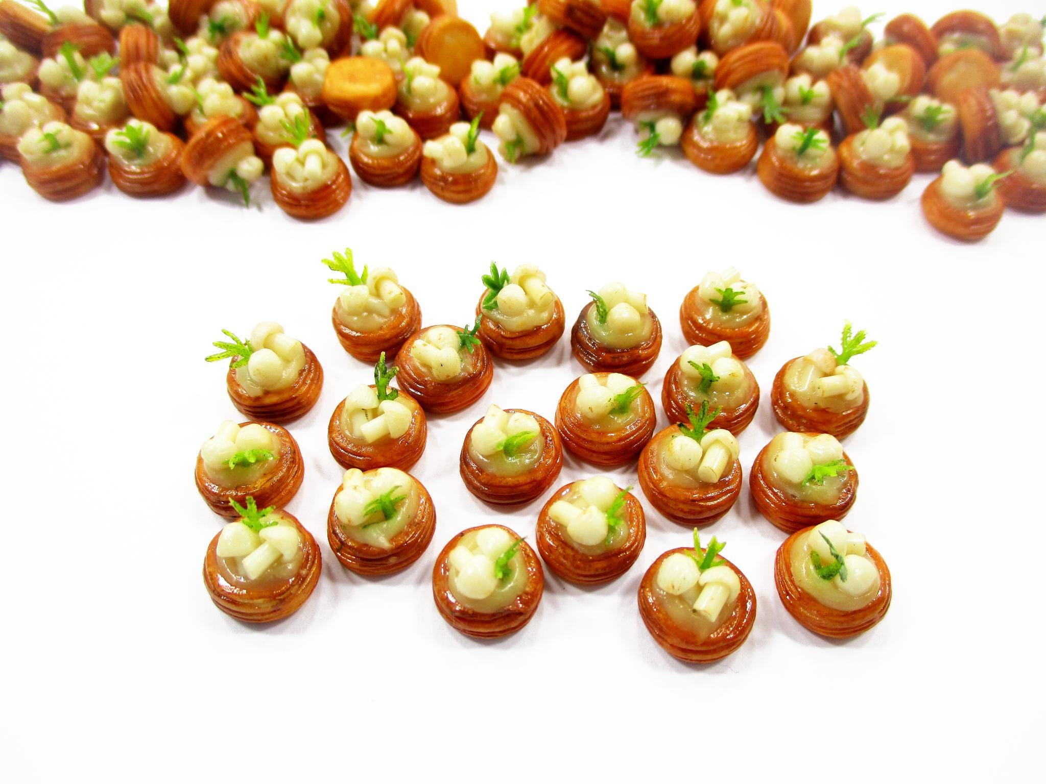 20 Dollhouse Mushroom Puff Pie Miniature Bakery Dollhouse Loose Food Lot Decoration Party Supply Jewelry Tiny Mini Puff Pie Charms 14665