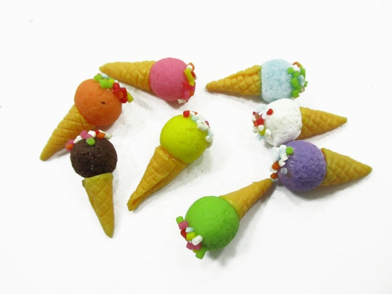 2 Pc.Mix Tiny vintage miniature dollhouse food green Lime candy fruit desert