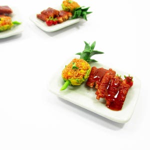 1:6 Miniature Food Doll Mini Tiny Dollhouse Grill Meat Honey Pork Ribs Barbecue Pineapple Baked Rice Dinner Lunch Food on Plate Supply 14722