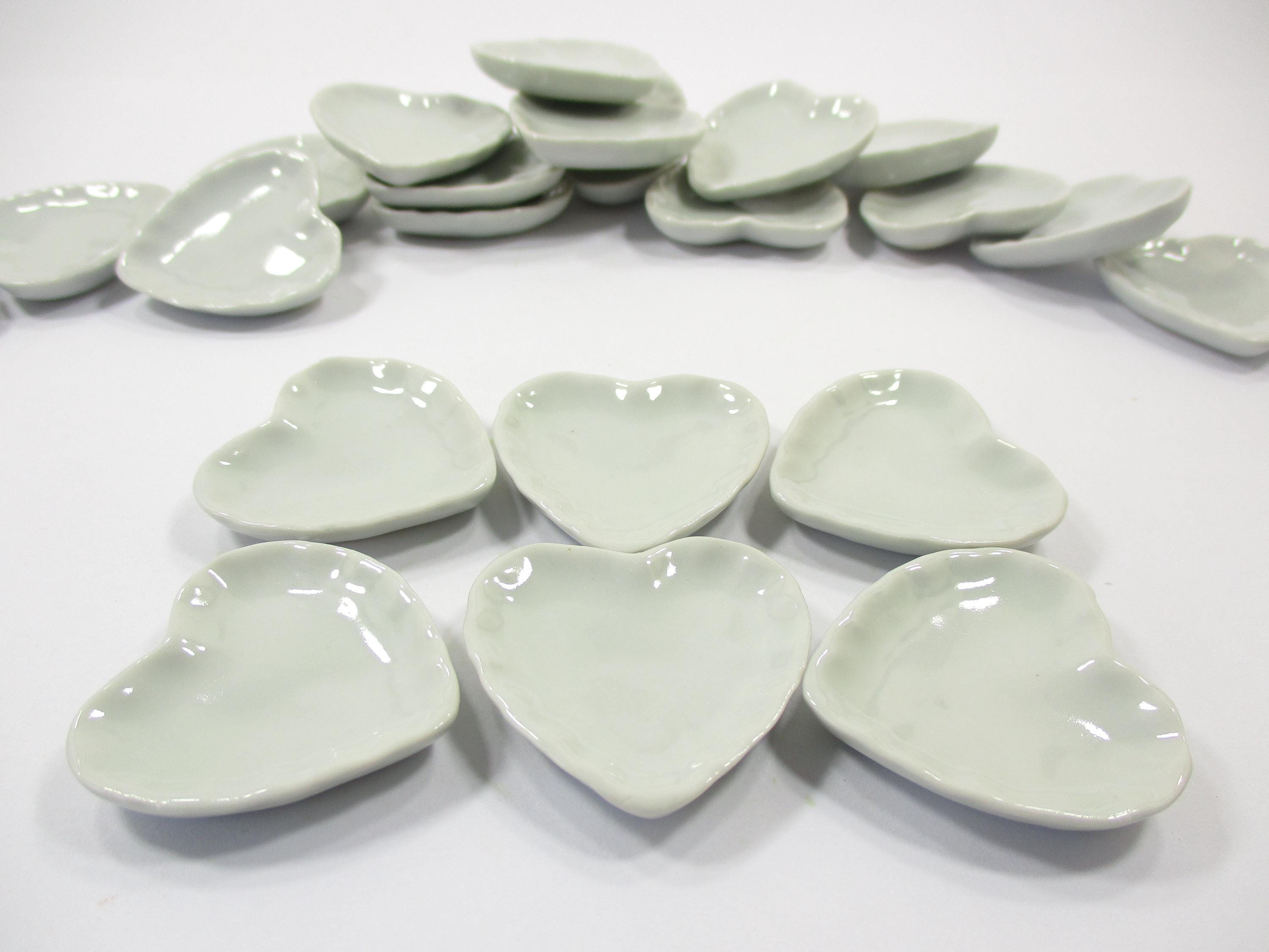Lot De 2 Assiettes à Condiments En Forme De Cœur - Céramique Blanche, 8 X 7,5 Cm - Pour Sauces, Snacks Ou Apéritifs - 11