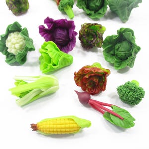 10 Mixed Miniature Vegetable 1:6 Cabbage, Lettuce, Broccoli, Beetroot, Celery, Cob Corn, Cauliflower Jewelry Supply Vegetable Charms 16650