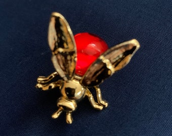 Vintage Trembler Bee Brooch, Honey Bee Pin, Red and Gold Bee Pin, Retro Jewelry Style, Costume Jewelry, Bee Keeper Gift