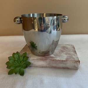 Silver Wine Cooler, Vintage Metal Ice Bucket, Ball Handle Bar Buddy, Champagne Bucket, Mid Century Retro Bar Cart Accessory, Bachelor Gift