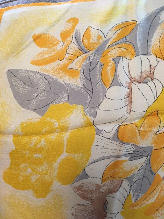 Yellow Vera Scarf, Vintage 1970s  Silk Scarf, 26 … - image 4