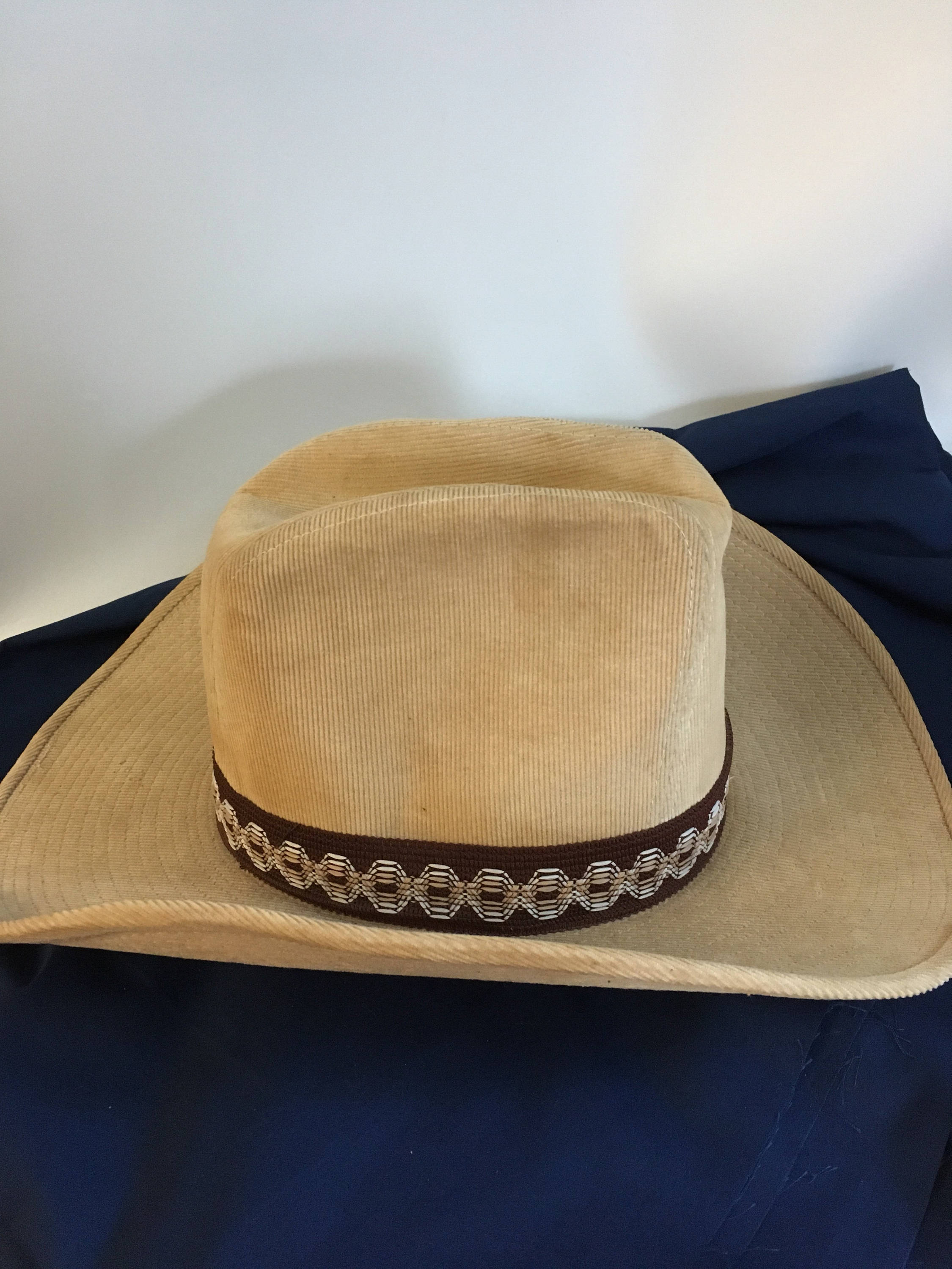 Vintage Dorfman Pacific Co Inc STUDS! Corduroy Cowboy hat Vintage Corduroy Cowboy Hat, Dorfman Pacific, Size Small  main image 3