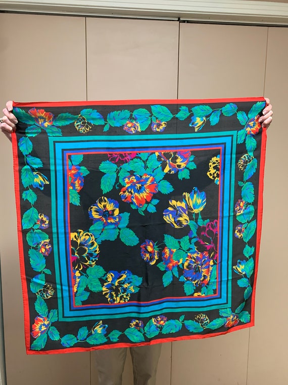 Vintage square scarf garden Gem