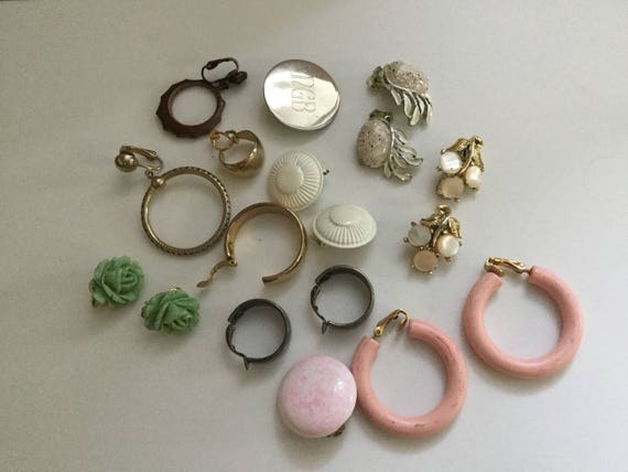 buy costume jewelry in bulk