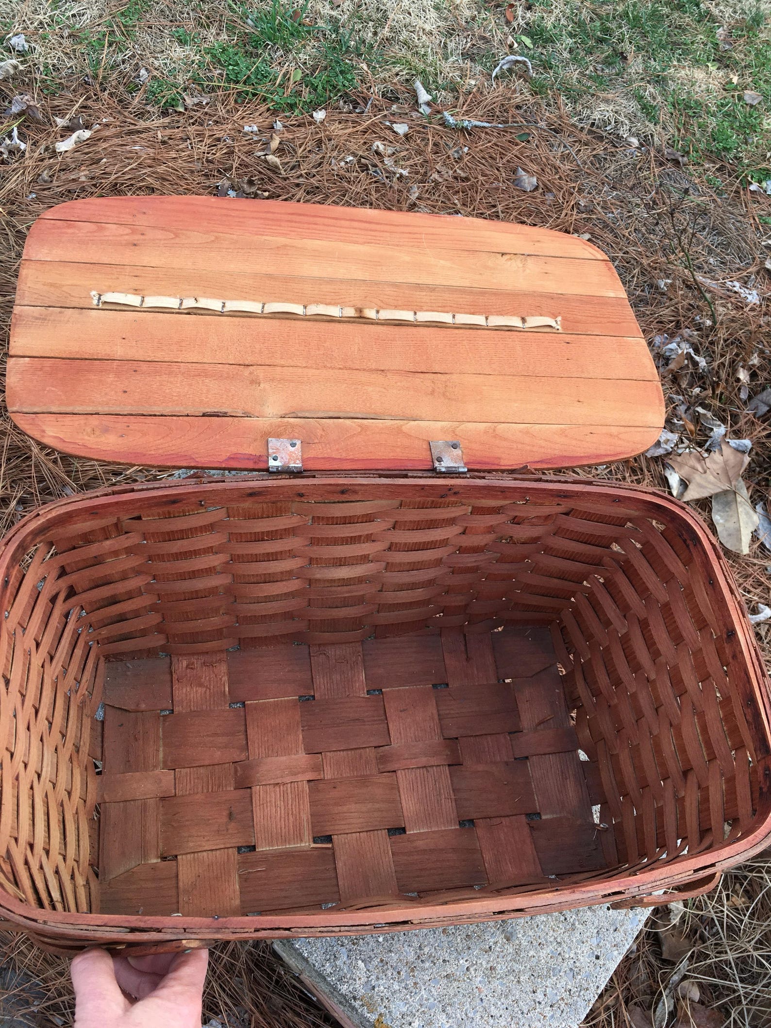 Vintage Woven Picnic Basket Hinged Lid Slat Basket Covered Etsy