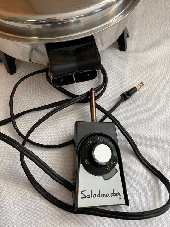 Vintage Electric Skillet, Saladmaster 7817, Round 10 Footed