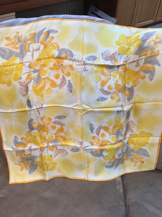 Yellow Vera Scarf, Vintage 1970s  Silk Scarf, 26 … - image 5