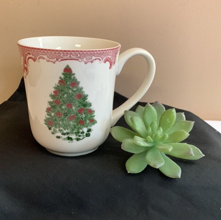 Christmas Tree Mug Vintage Johnson Brothers, Old Britain Castles 