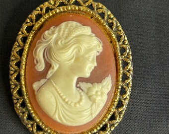 vintage BROCHE CAMEE dorée bijoux TETE de FEMME