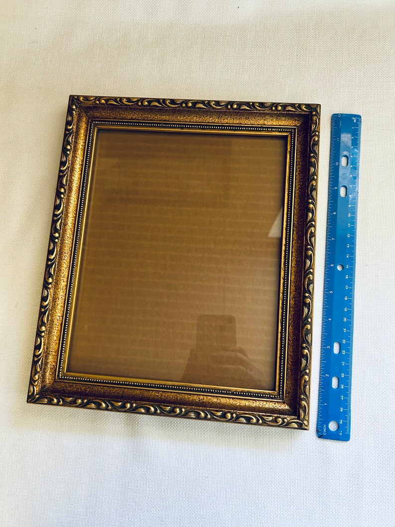 Gold Sculpted Picture Frame, Vintage Painted Wood, Regal Gold Florentine Wall Decor, 10 x12 Frame, 9 1/2 x7 1/2 Opening, Gallery Frame, Gift image 4