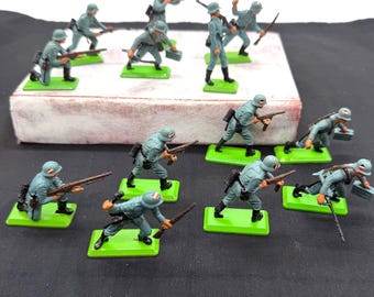 Vintage German Toy Soldiers, World War II History Diorama Figures, Lot of 13