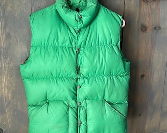 Vintage North Face Down Vest,  Women’s Size Small With Handwarmer Pockets, Green Winter Wear for Cold Weather, Gift for Friend