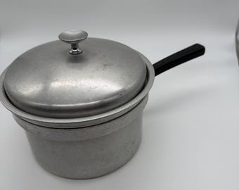 Double Boiler Pot, Vintage Regal 4 cup Metal Cookware, Specialty Saucepan