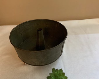 Bundt Cake Pan,  Angel Food Cake, Dark Metal,  kitchenalia, Antique Bakeware, Farm Kitchen