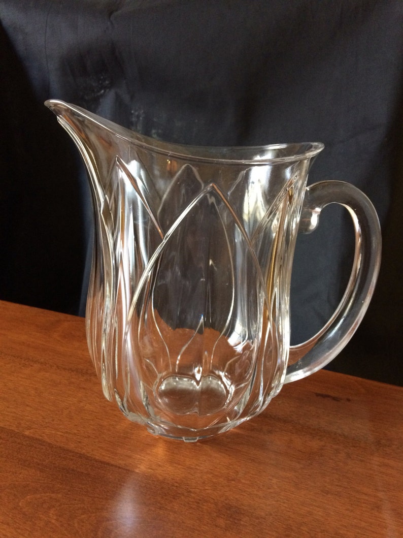 Tulip Water Pitcher Vintage Clear Pitcher Luminarc Glass Etsy