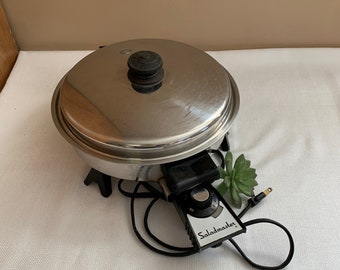 Vintage Electric Skillet, Saladmaster 7817, Round 10“ Footed Electric Frying Pan, Vented Dome Lid, Retro Atomic Counter Kitchen Appliance