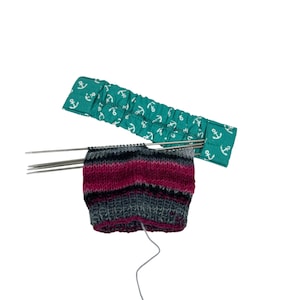 15 cm needle holder, needle play bag, needle play holder, DPN holder, needle play garage, needle case, needle cosy, needle garage, 6 inches