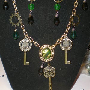 Lady Lokeys Jewelry set