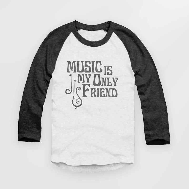 Only i m so only. Онли френдс. футболка only bad girl. футболка good times bad friends. футболка the world is mine.