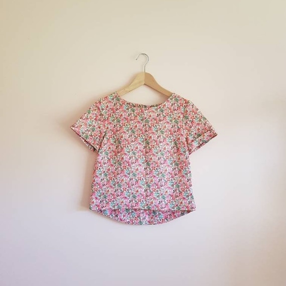 Vintage Pink Green Floral T Shirt Top