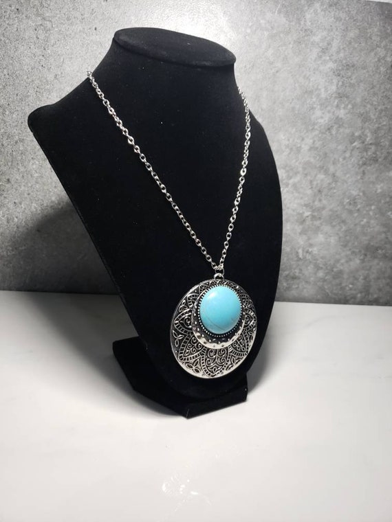 Faux turquoise pendant necklace southwest feel - image 1