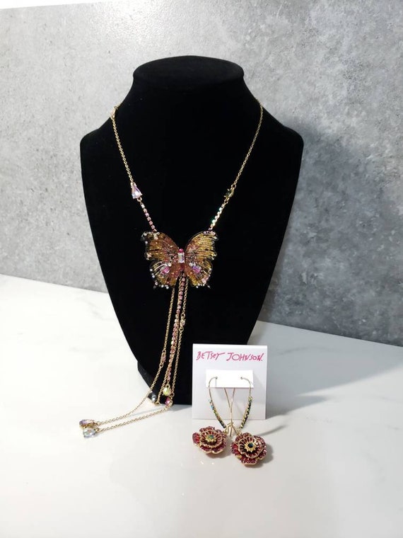 Betsey Johnson pink and goldtone butterfly necklac