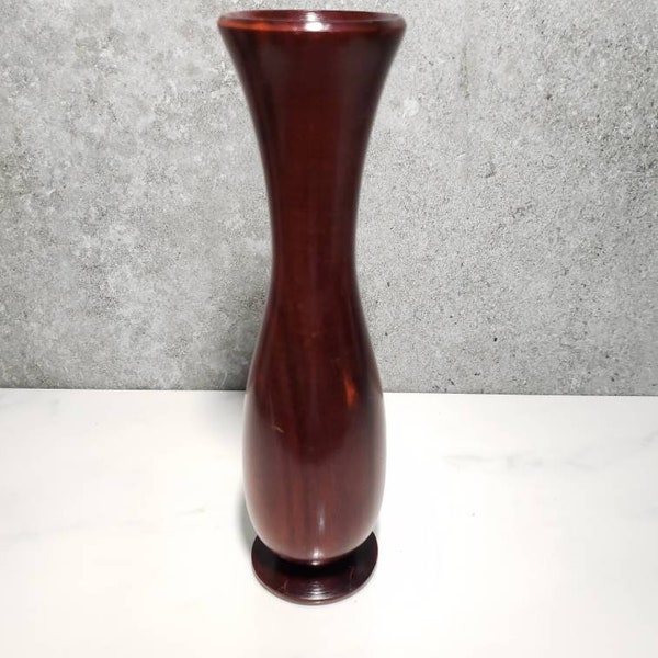 Vintage Oregon myrtlewood bud vase