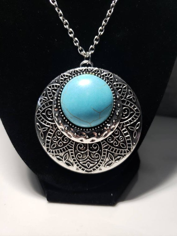 Faux turquoise pendant necklace southwest feel - image 2