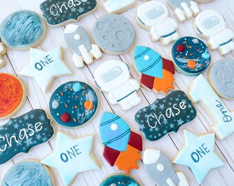 Astronauts space out of space  cookies / nasa cookies / space birthday cookies / space birthday theme favors 12 cookies